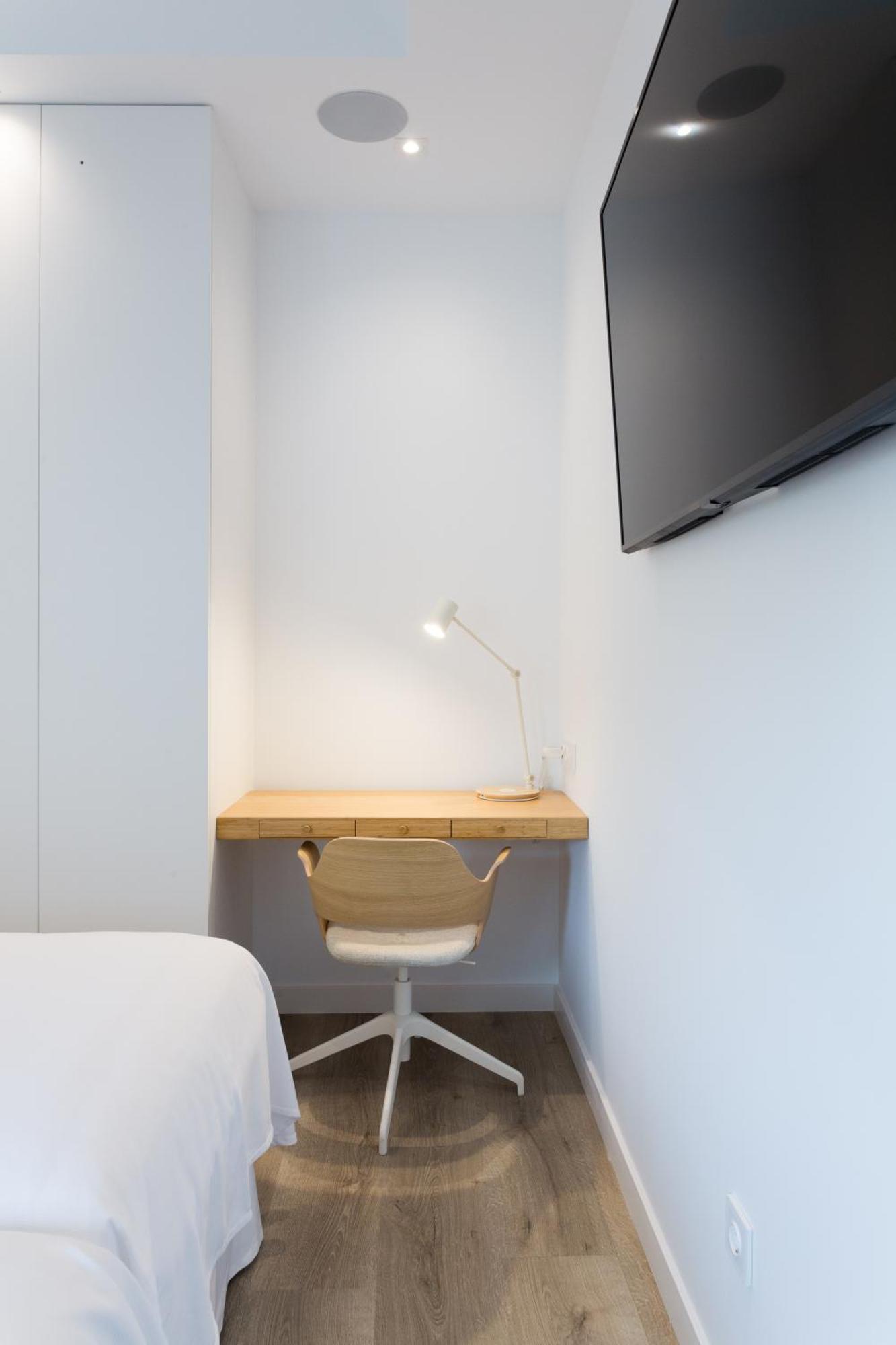 Lauser City Suites Los Llanos De Aridane Room photo