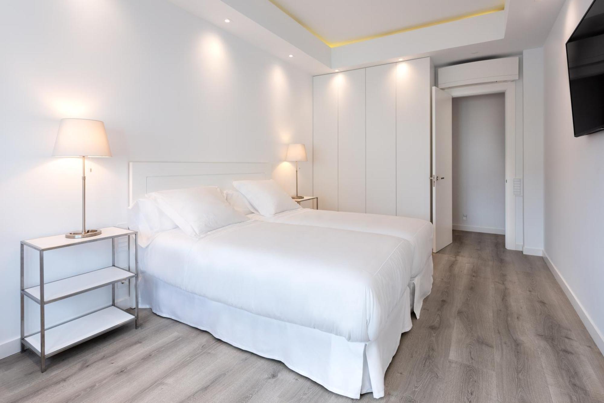 Lauser City Suites Los Llanos De Aridane Room photo